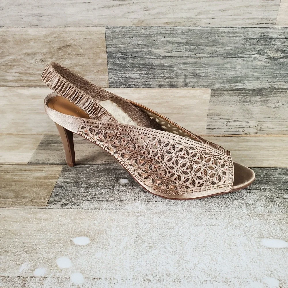J.Renee Odila Womens Heel Pumps Sz 12 M Beige Satin Slingback Stiletto Heel